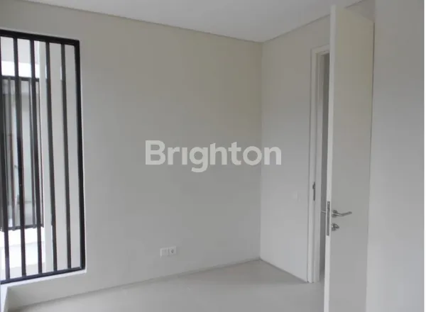 image RUMAH NORTHWEST LAKE CITRALAND (8)