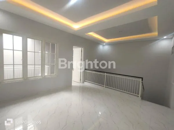 image DIJUAL RUMAH GAYUNG KEBONSARI (2)