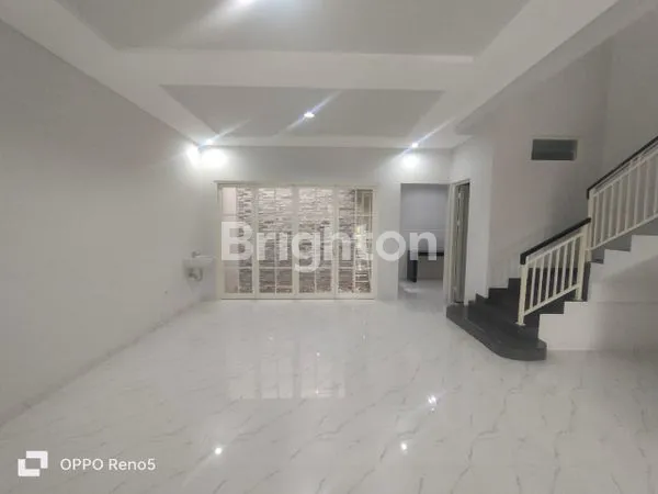 image DIJUAL RUMAH GAYUNG KEBONSARI (6)