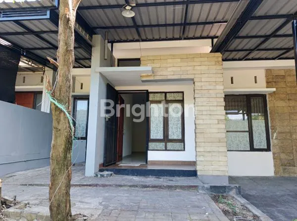 image DIJUAL RUMAH LUAS AREA PERUMAHAN LAWANG STRATEGIS NYAMAN DEKAT TOL LAWANG KABUPATEN MALANG  (4)