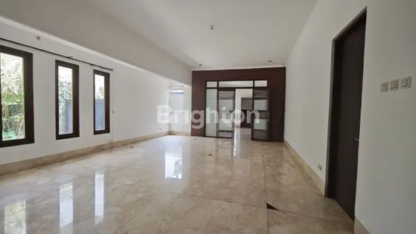 image RUMAH ELITE MENTENG, LT 892 M², 9+1 KT (1)