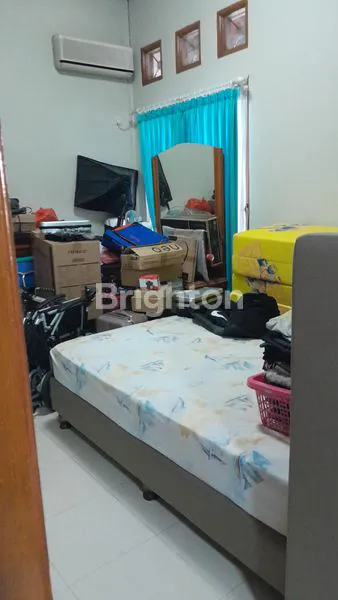 image RUMAH CANTIK LT 240M² DI MARGONDA DEPOK, HARGA MENARIK (4)