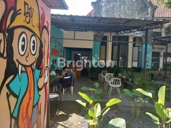 image RUMAH SECOND JALAN ANJASMORO, COCOK RESTO ATAU CAFE, LOKASI STRATEGIS (2)
