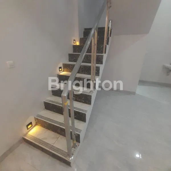 image DIJUAL RUMAH DAN 4 TANAH SHM SIAP BANGUN (2)