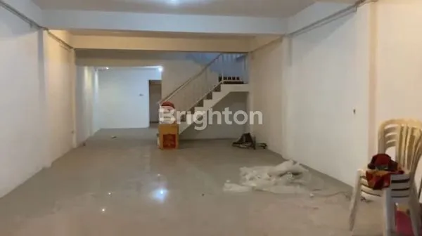 image RUKO 2 LANTAI BABATAN PANTAI KENJERAN PARKIR LUAS (2)