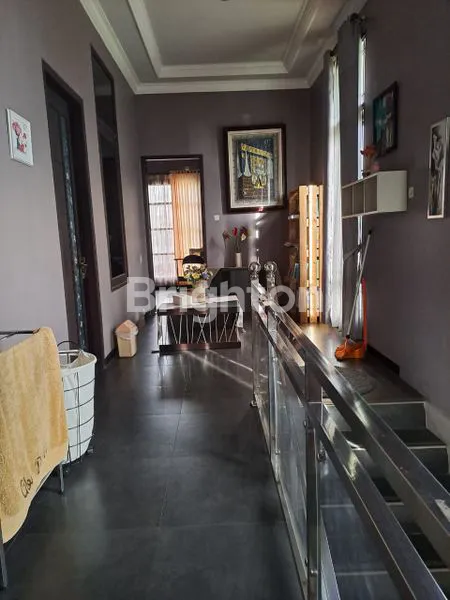 image RUMAH MEWAH FULL PERABOT DEKAT KDS RESTO ARAYA KOTA MALANG (3)