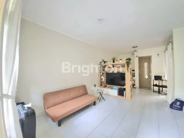 image RUMAH 2 LANTAI FULL FURNISHED DI FORESTA BSD, SIAP HUNI (2)