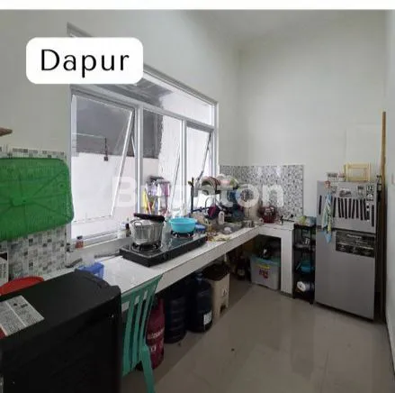 image HUNIAN NYAMAN 2 LANTAI, DEKAT KOTA SOLO (3)