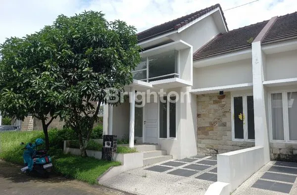 image RUMAH 1 LANTAI RAYA PANDANSARI WAGIR (1)