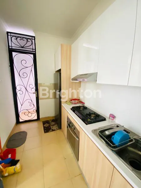 image RUMAH MEWAH 2 LANTAI DI LIPPO CIKARANG, LT 294M² (8)