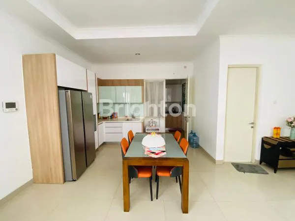 image RUMAH MEWAH 2 LANTAI DI LIPPO CIKARANG, LT 294M² (7)