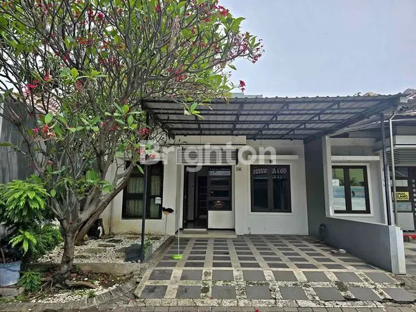 image RUMAH ROYAL KETINTANG REGENCY LOKASI STRATEGIS (2)