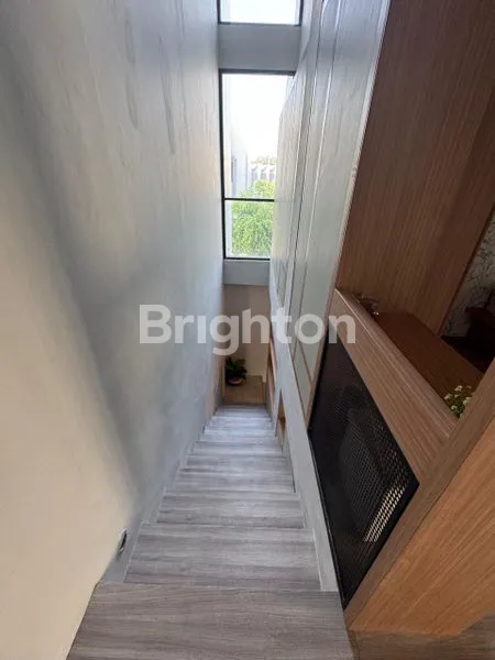 image RUMAH 2 LANTAI SIAP HUNI DI GRAND WISATA (5)