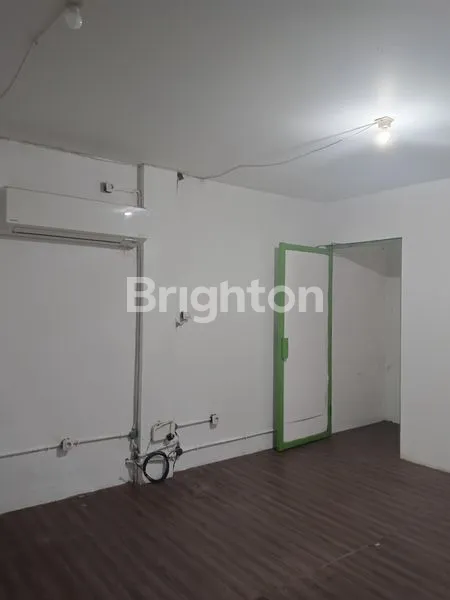 image GUDANG SAFE LOCK DENGAN RUANG KANTOR 2 LANTAI (3)