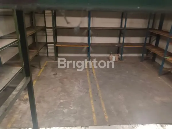 image GUDANG SAFE LOCK DENGAN RUANG KANTOR 2 LANTAI (8)