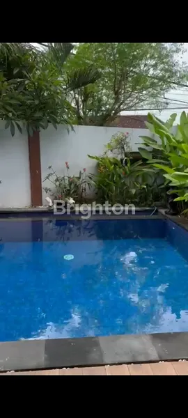 image RUMAH SIAP HUNI DENGAN KOLAM RENANG DI DENPASAR TIMUR (2)