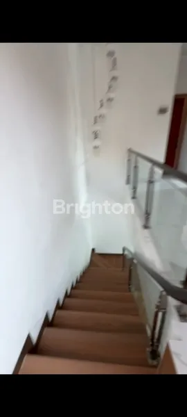 image RUMAH SIAP HUNI DENGAN KOLAM RENANG DI DENPASAR TIMUR (4)