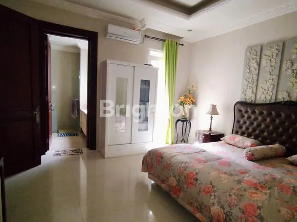 image RUMAH MEWAH EKSLUSIF DI LAWANG MALANG (5)