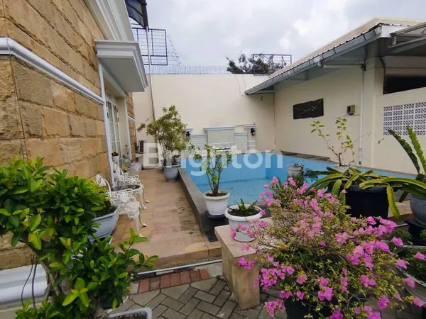 image RUMAH MEWAH EKSLUSIF DI LAWANG MALANG (3)