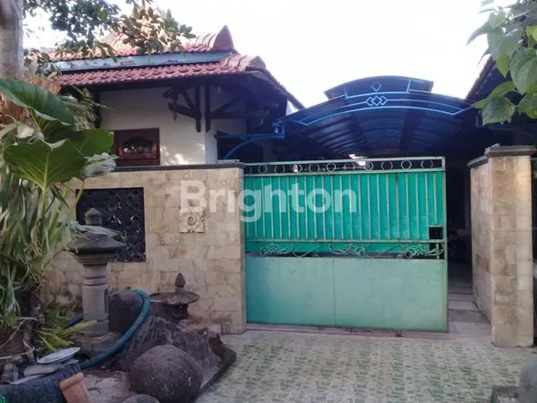 image RUMAH KLASIK BERKELAS LUAS 552 M² KERTEN LAWEYAN SURAKARTA (2)