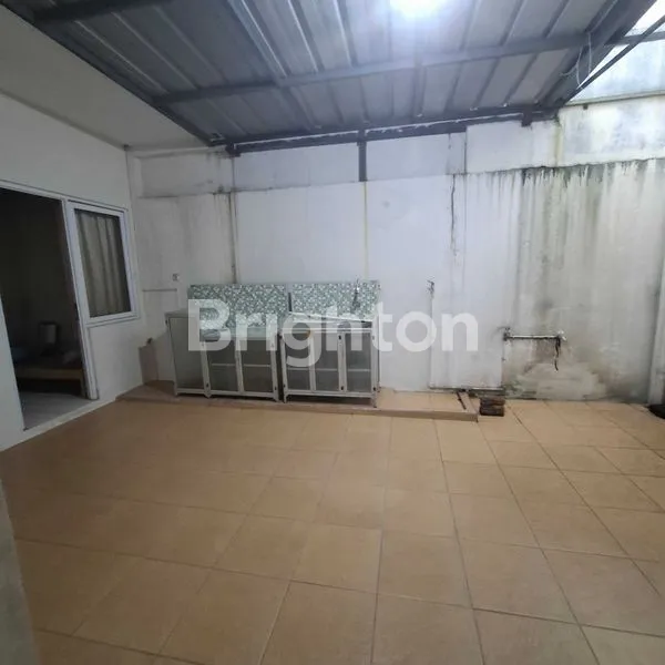 image DIJUAL RUMAH  MEWAH 2 LANTAI DI CLUSTER PREMIUM KOTA WISATA (3)