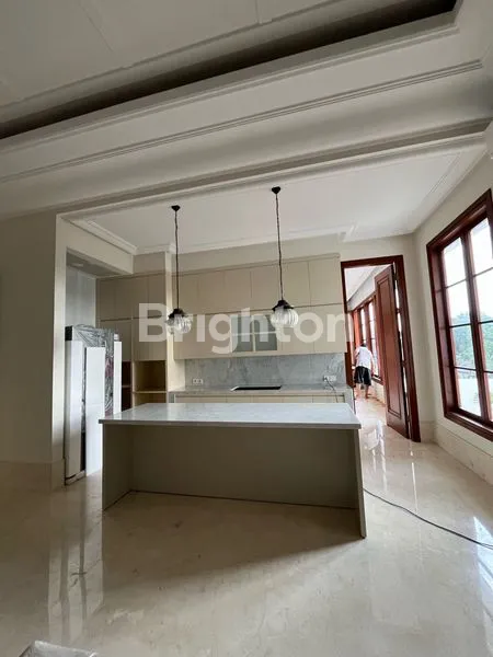 image RUMAH MEWAH 3 LANTAI FULL FURNISHED – KEMANG TIMUR | JAKARTA SELATAN (5)