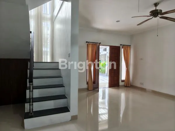 image RUMAH MODERN 3KT DI PADANG SAMBIAN (2)