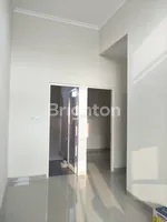 RUMAH PURI SAFIRA REGENCY 700 JT 3