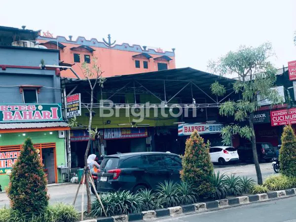 image DISEWAKAN BANGUNAN USAHA STRATEGIS DI CIATER (2)