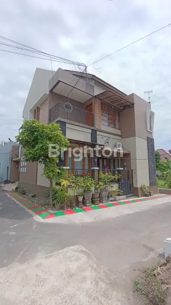 image RUMAH MODERN MINIMALIS SIAP HUNI DI KOTA BLITAR (1)