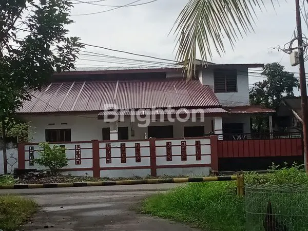 image RUMAH KOMPLEK PEMDA (1)