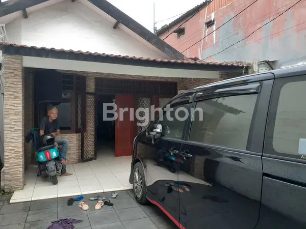 image JUAL RUMAH TUA (2)