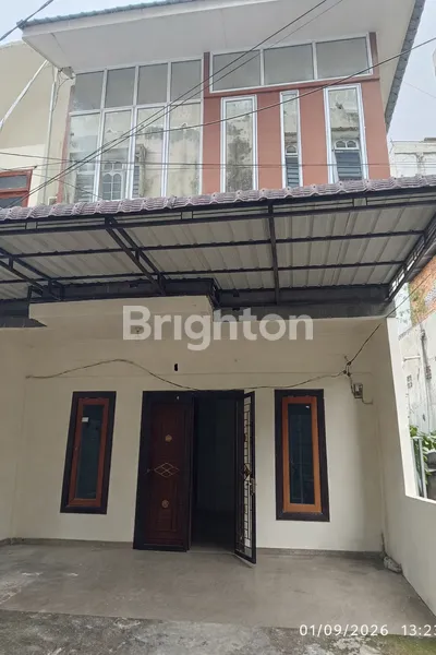 image HUNIAN STRATEGIS 2 LANTAI, 3 KAMAR, DEKAT MALL PEKANBARU (1)