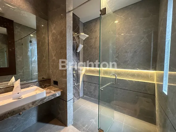 image RUMAH BARU MINIMALIS 2 LANTAI DI CITRALAND DEKAT GWALK, GRAHA DAN PAKUWON (8)