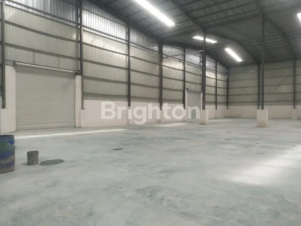 image DISEWAKAN GUDANG LUAS & SIAP OPERASIONAL – SEPATAN, TANGERANG (3)