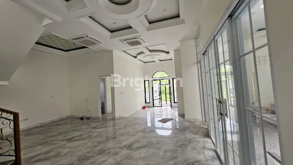 image RUMAH CANTIK DAN MEWAH (1)