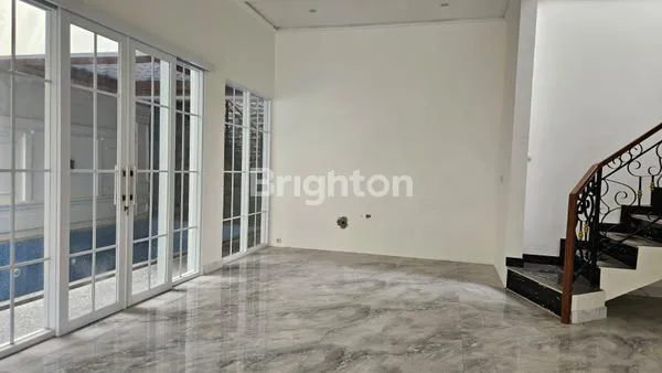 image RUMAH CANTIK DAN MEWAH (4)