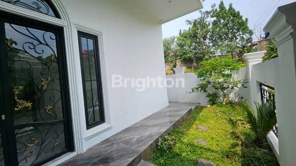 image RUMAH CANTIK DAN MEWAH (7)