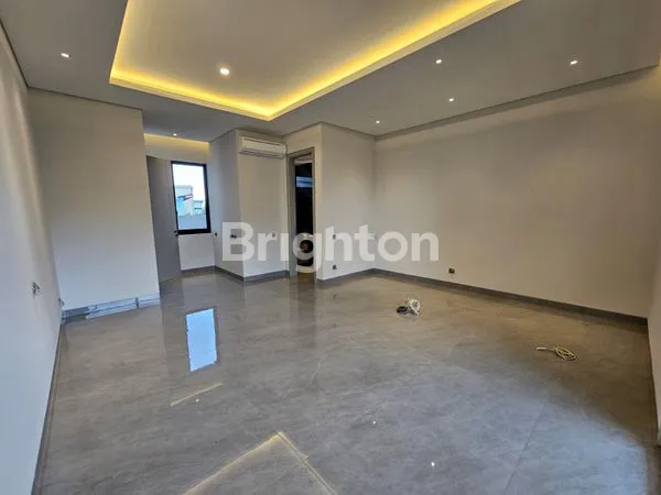 image RUMAH MEWAH LT 330 LB 600 DI PAKUWON INDAH (2)