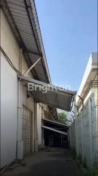 image GUDANG BESAR DI KAWASAN INDUSTRI CIKUPA MAS – AKSES STRATEGIS (8)