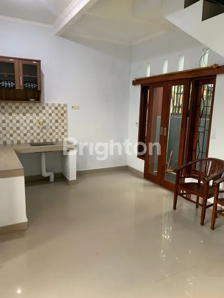 image RUMAH 2 LANTAI DI JL. CARGO PERMAI, BEBAS BANJIR (4)