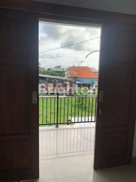 image RUMAH 2 LANTAI DI JL. CARGO PERMAI, BEBAS BANJIR (6)