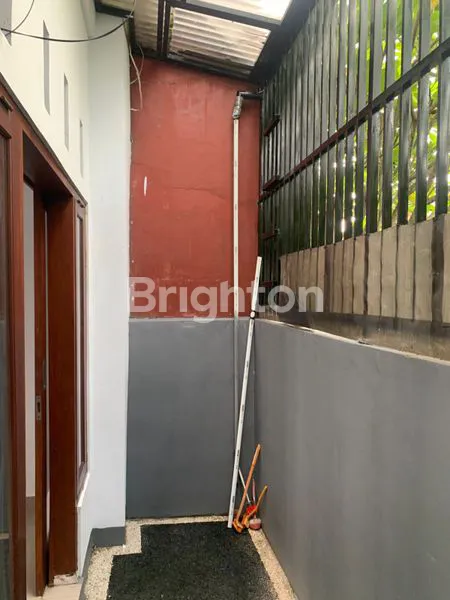 image RUMAH 2 LANTAI DI JL. CARGO PERMAI, BEBAS BANJIR (7)
