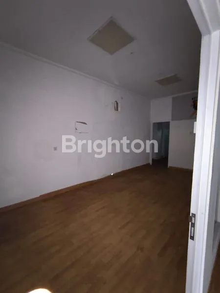 image RUKO 4 LANTAI MT. HARYONO (6)