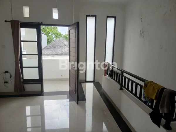 image RUMAH CANTIK DI KEBOIWA UTARA (2)