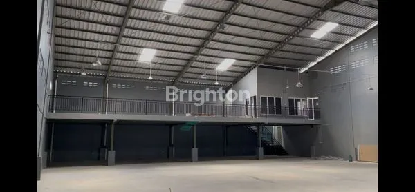 image DISEWAKAN GUDANG STRATEGIS & SIAP OPERASIONAL – CIPONDOH, TANGERANG (4)