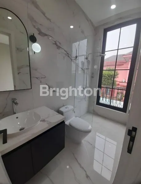 image RUMAH ROYAL PARK CITRALAND (3)