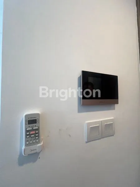 image DIJUAL APARTEMEN SKY HOUSE ALAM SUTERA – STUDIO FULL FURNISH SIAP HUNI (7)