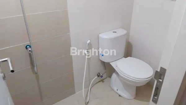 image RUMAH 2 LANTAI FULLY FURNISHED DI TAMAN PONDOK JATI (8)