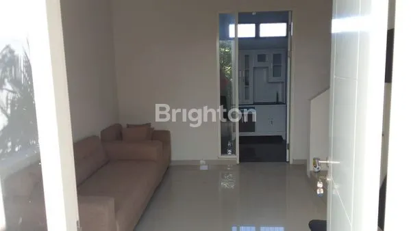 image RUMAH 2 LANTAI FULLY FURNISHED DI TAMAN PONDOK JATI (3)